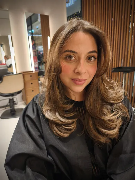 Brushing com pontas movimentadas